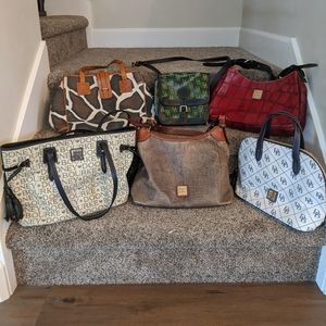 Dooney & Bourke (bundle)